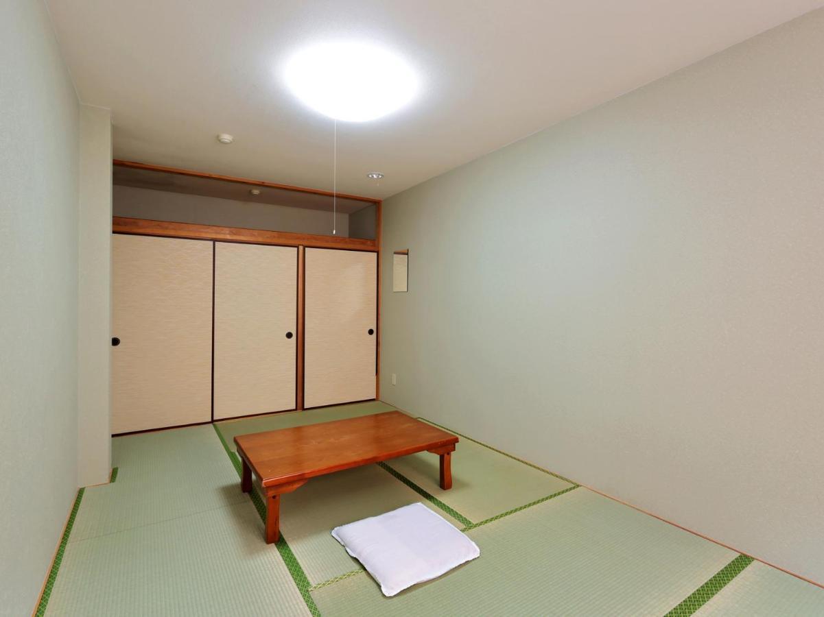 Готель Tabist Izumi Yusen Shukuhaku Center Екстер'єр фото